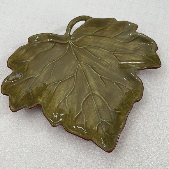 Autumn Harvest Hand Painted Green Leaf Plate & Bowl Dish Set - Picture 3 of 14